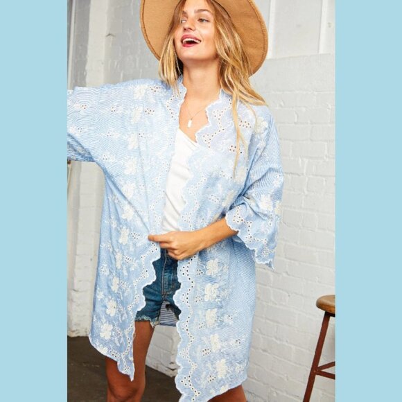 BLUE & IVORY COTTON BOHO EMBROIDERED SCALLOP KIMONO - Picture 2 of 7
